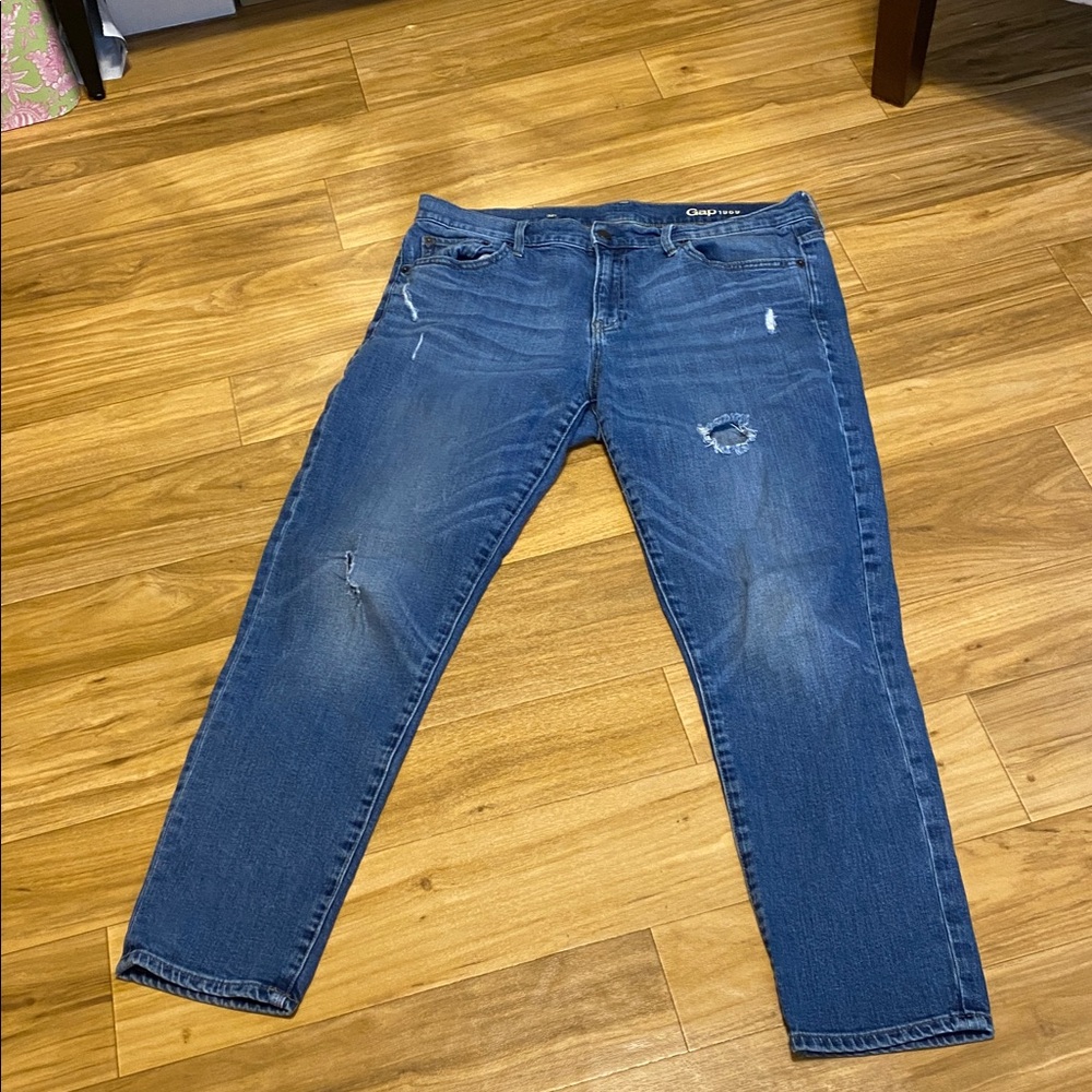 Bundle; GAP 1969 ladies size 14 distressed jeans & French Laundry top - Picture 8 of 10